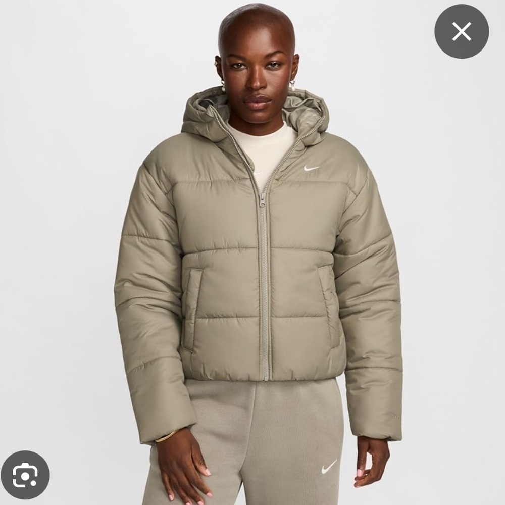 NIKE THERMA-FIT PUFFER HOODED JACKET WOMEN SIZE XS NEW W/TAGS Loose Fit